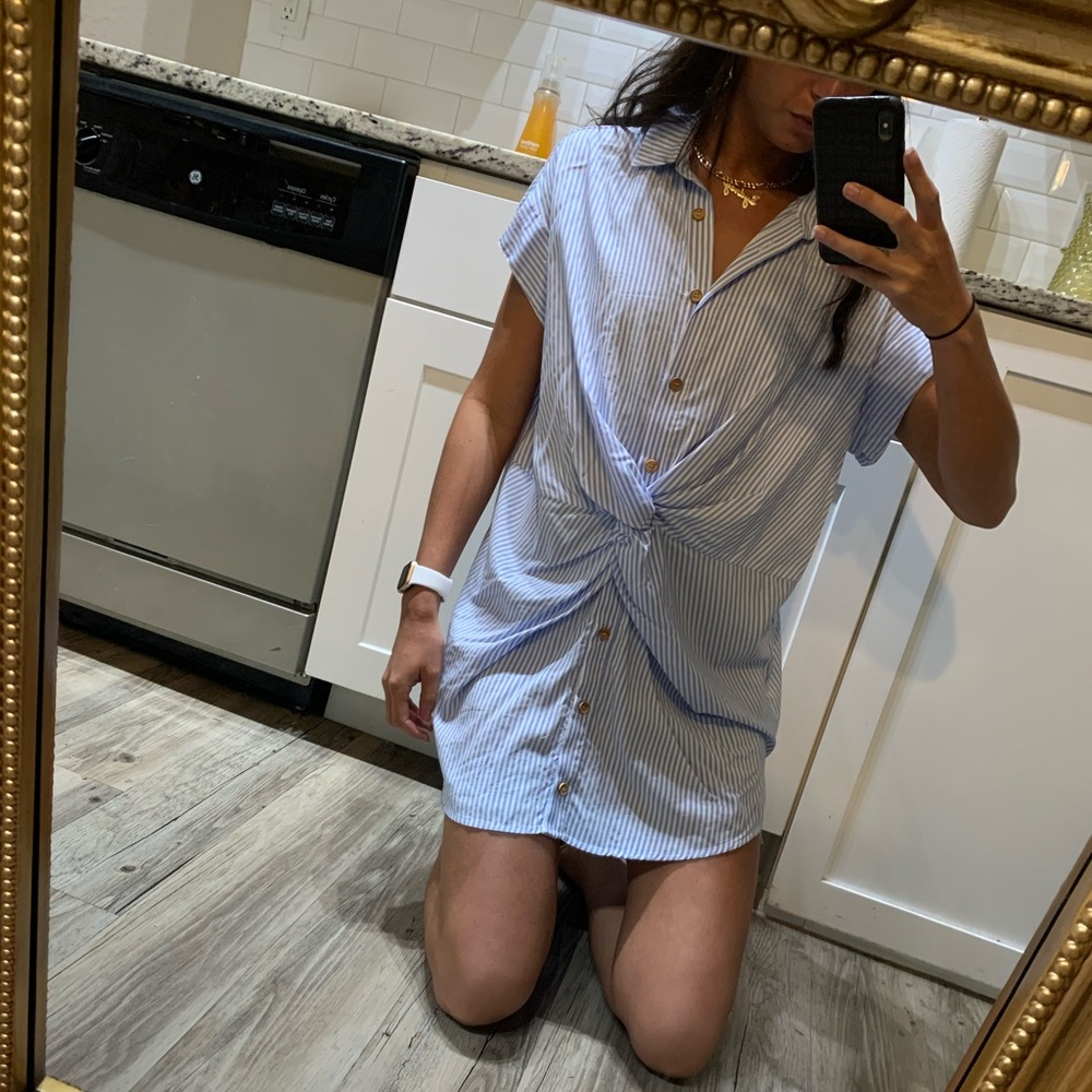Front tie Pinstripe Dress
